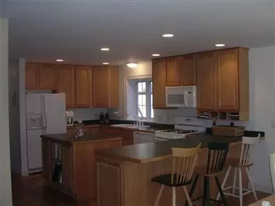 1315 Old Post Rd, Marstons Mills, MA 02648 photo 3