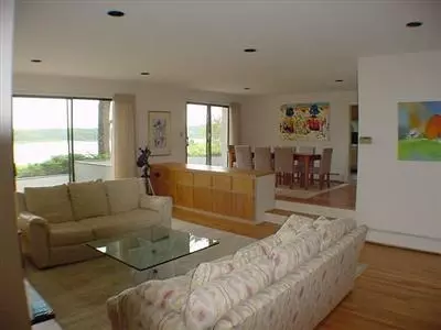 25 Sengekontacket Rd, Oak Bluffs, MA 02557 photo 4