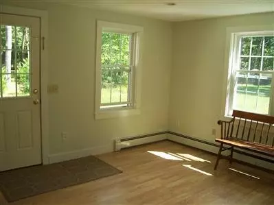 62 Goff Ter, Centerville, MA 02632 photo 3