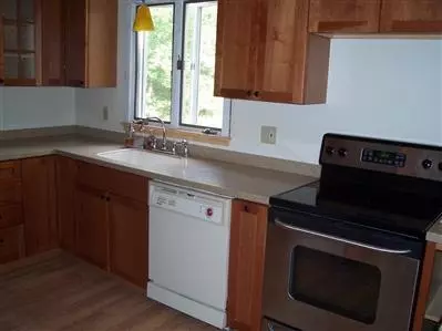 62 Goff Ter, Centerville, MA 02632 photo 4