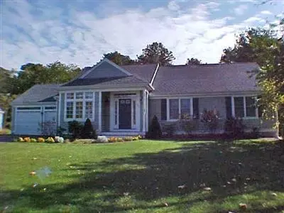262 Old Barnstable Rd, Mashpee, MA 02649 photo 1