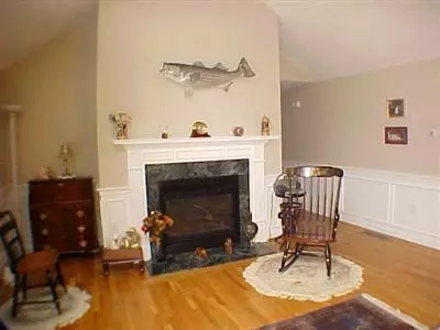 262 Old Barnstable Rd, Mashpee, MA 02649 photo 3