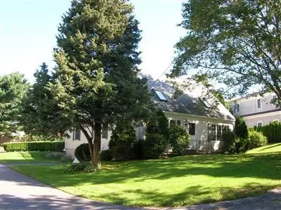 52 Sunset Ln, Osterville, MA 02655 photo 8