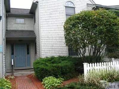 24 Ryans Way #16, Mashpee, MA 02649 photo 1