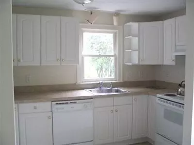 24 Ryans Way #16, Mashpee, MA 02649 photo 3