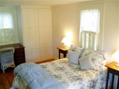 328 Parker Rd, West Barnstable, MA 02668 photo 6