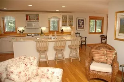 45 Oak St, Cotuit, MA 02635 photo 4