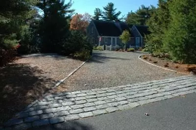 45 Oak St, Cotuit, MA 02635 photo 10