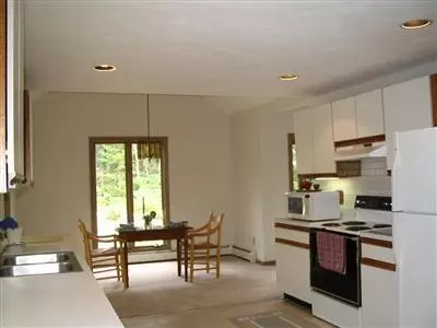 13 Tradewind Dr, Mashpee, MA 02649 photo 5