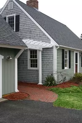 23 Abbey Gate Rd, Cotuit, MA 02635 photo 2