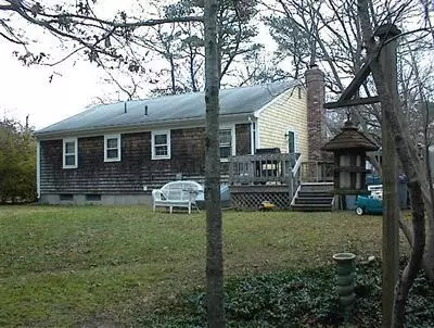 161 Megan Rd, Hyannis, MA 02601 photo 2