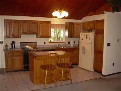 16 Hillside Ave, Mashpee, MA 02649 photo 1