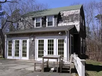 8 East Ave, Osterville, MA 02655 photo 1