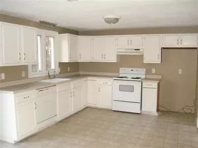 10 Concord Ln, Osterville, MA 02655 photo 2