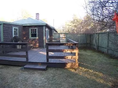 169 Pond St, Osterville, MA 02655 photo 4