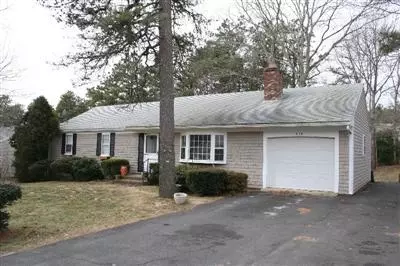 319 Buckskin Path, Centerville, MA 02632 photo 1