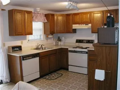 32 Bob White Cir, Osterville, MA 02655 photo 6