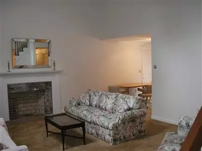 32 Bob White Cir, Osterville, MA 02655 photo 4