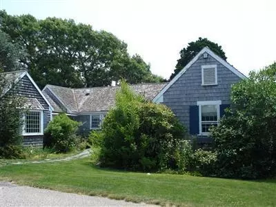 24 Houghton Rd, Hyannis, MA 02601 photo 1