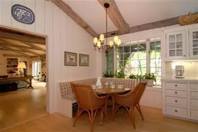 285 Seapuit Rd, Osterville, MA 02655 photo 7