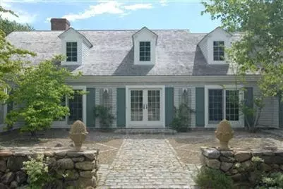285 Seapuit Rd, Osterville, MA 02655 photo 2