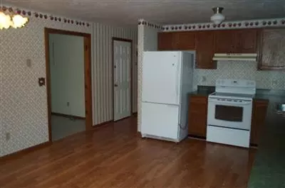 781 Cotuit Rd, Mashpee, MA 02649 photo 2