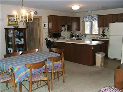 215 Pine Woods Rd, Eastham, MA 02642 photo 4