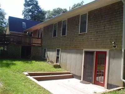 766 Cotuit Rd, Marstons Mills, MA 02648 photo 4