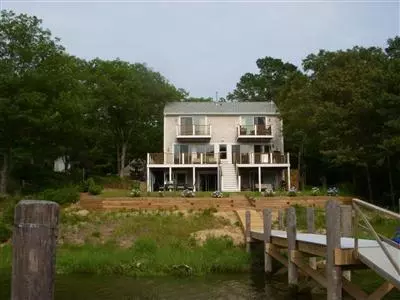 184 Captains Row, Mashpee, MA 02649 photo 2