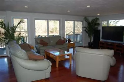 184 Captains Row, Mashpee, MA 02649 photo 5