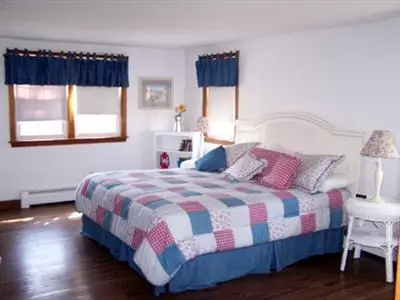 75 Clover Ln, Mashpee, MA 02649 photo 8