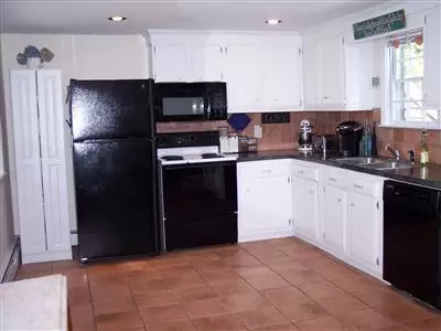 32 Fuller Rd, Centerville, MA 02632 photo 4