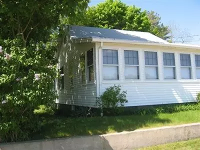 13 Central Ave, Wareham, MA 02571 photo 4