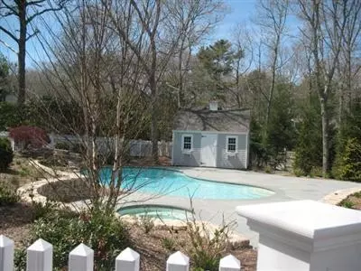 199 Cedar Tree Neck Rd, Marstons Mills, MA 02648 photo 6