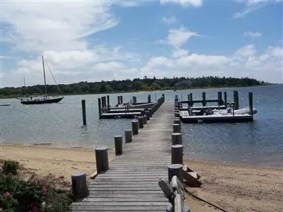 9 Down Harbor Rd, Edgartown, MA 02539 photo 2