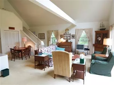 9 Down Harbor Rd, Edgartown, MA 02539 photo 4