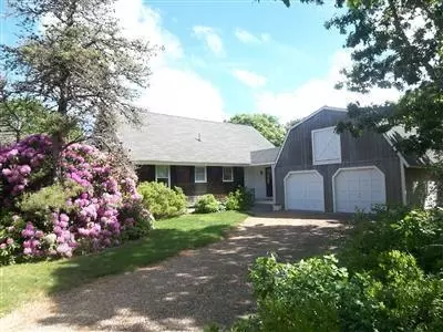 9 Down Harbor Rd, Edgartown, MA 02539 photo 1