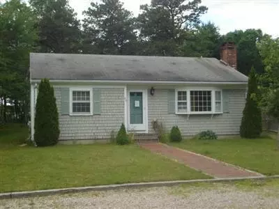83 Megan Rd, Hyannis, MA 02601 photo 1