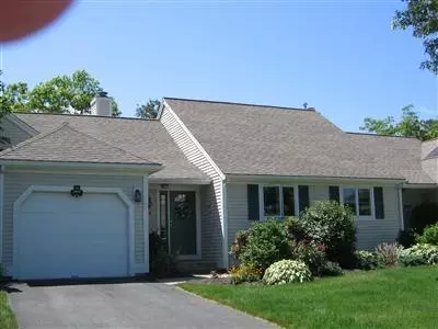 27 Windward St, Mashpee, MA 02649 photo 1