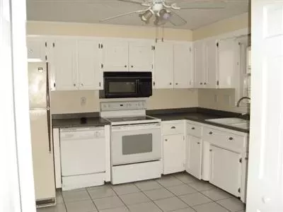 436 Cotuit Rd, Mashpee, MA 02649 photo 2