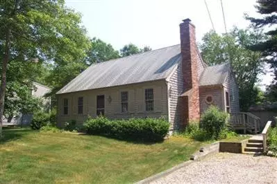 19 Hitching Post Ln, Centerville, MA 02632 photo 1