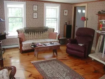 47 Marble Rd, Barnstable, MA 02630 photo 3