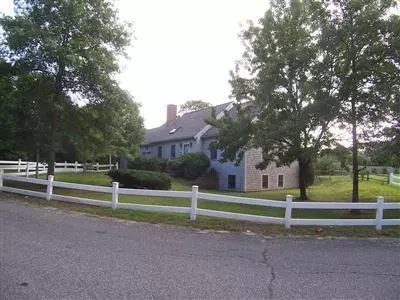 35 Ames Way, Centerville, MA 02632 photo 2