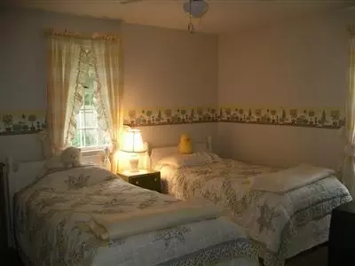 130 Piney Rd, Cotuit, MA 02635 photo 11