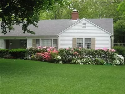130 Piney Rd, Cotuit, MA 02635 photo 1