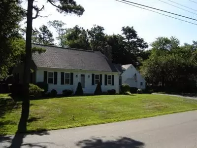 20 Willow Run Dr, Centerville, MA 02632 photo 2
