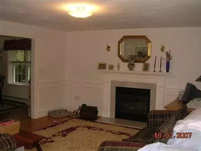 177 Old Barnstable Rd, Mashpee, MA 02649 photo 2