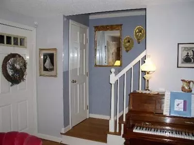 19 Tradewind Dr, Mashpee, MA 02649 photo 10