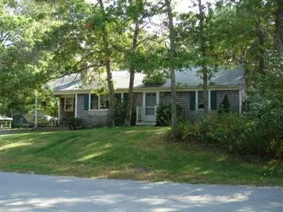 20 Scituate Rd, Mashpee, MA 02649 photo 1