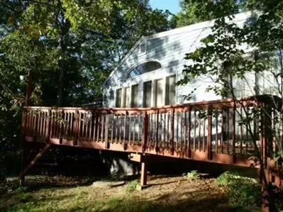 55 Captains Row, Mashpee, MA 02649 photo 1